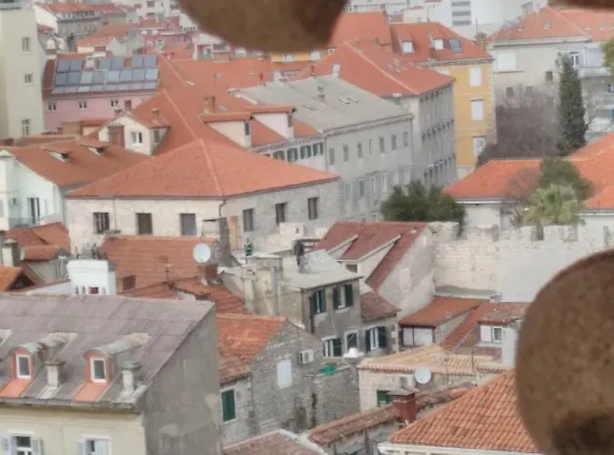 In Diocletian Palace דירה *